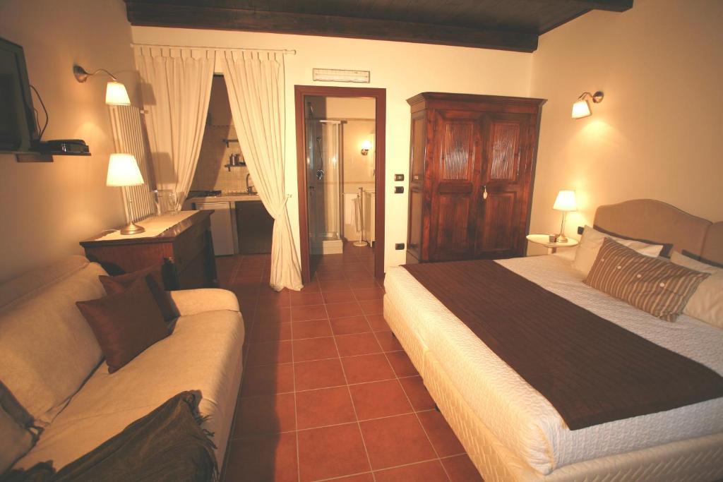La Maragliana Aparthotel Castel Rocchero Δωμάτιο φωτογραφία