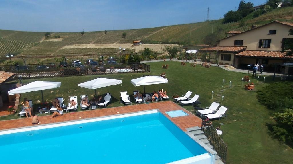 La Maragliana Aparthotel Castel Rocchero Εξωτερικό φωτογραφία