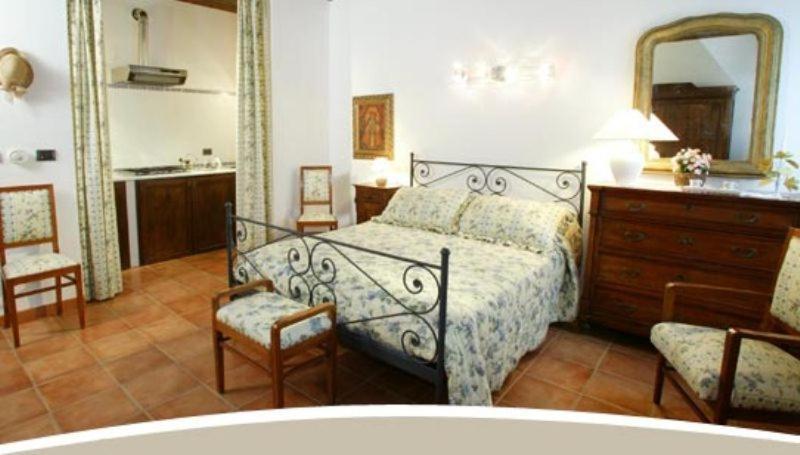 La Maragliana Aparthotel Castel Rocchero Εξωτερικό φωτογραφία