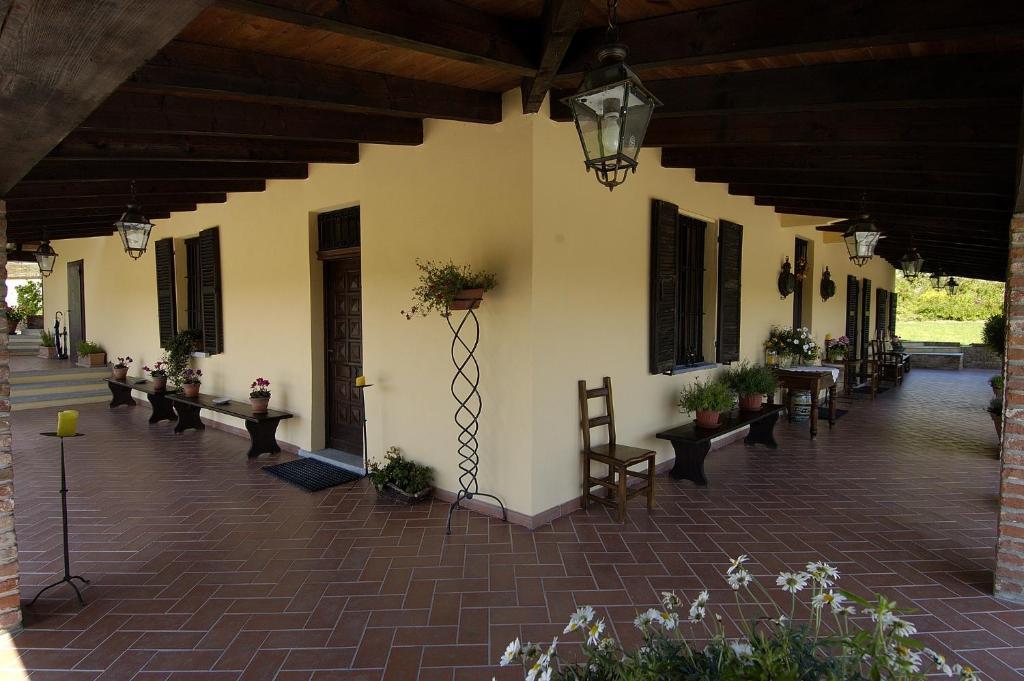 La Maragliana Aparthotel Castel Rocchero Εξωτερικό φωτογραφία