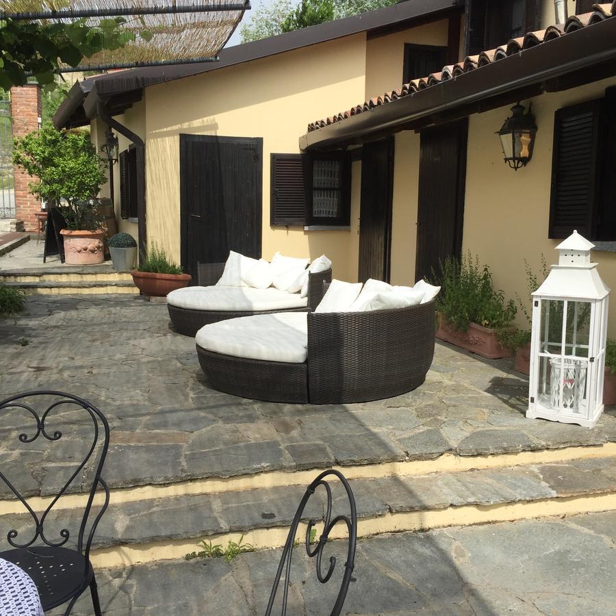 La Maragliana Aparthotel Castel Rocchero Εξωτερικό φωτογραφία
